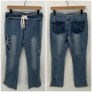 Vintage Y2K Crest Jeans crochet trim denim jeans
